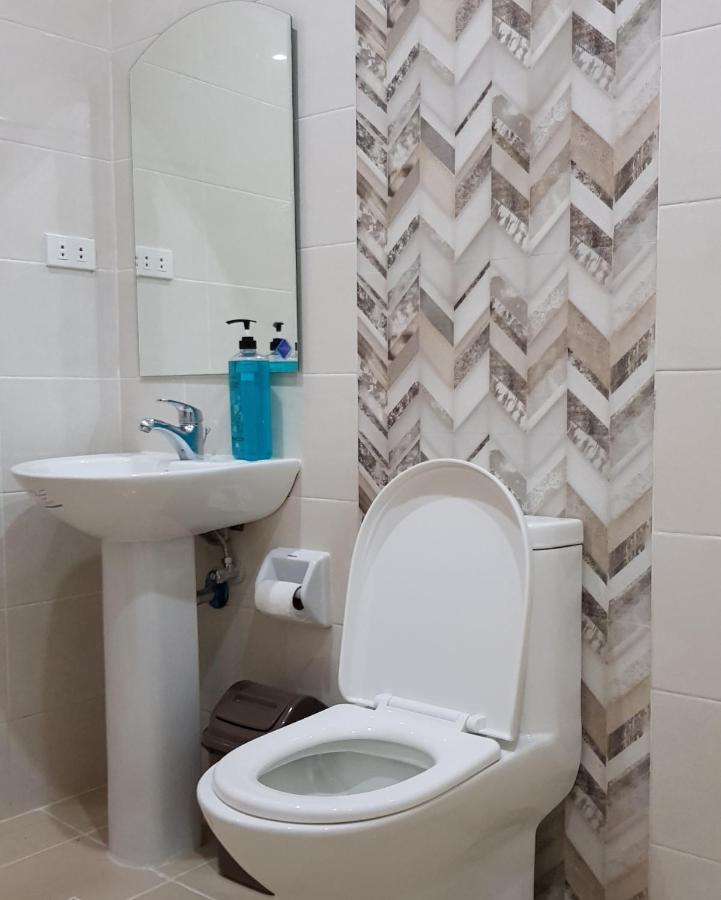 Acrige Apartelle 2 Pax Twin @ Heart Of Bogo City Banban المظهر الخارجي الصورة
